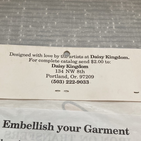 Vintage 1989 Daisy Kingdom Iron on Transfers Angel Bunny - Picture 4 of 6